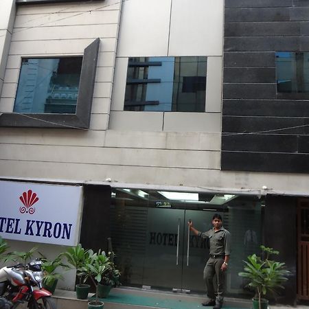 Hotel Kyron Delhi  Eksteriør billede