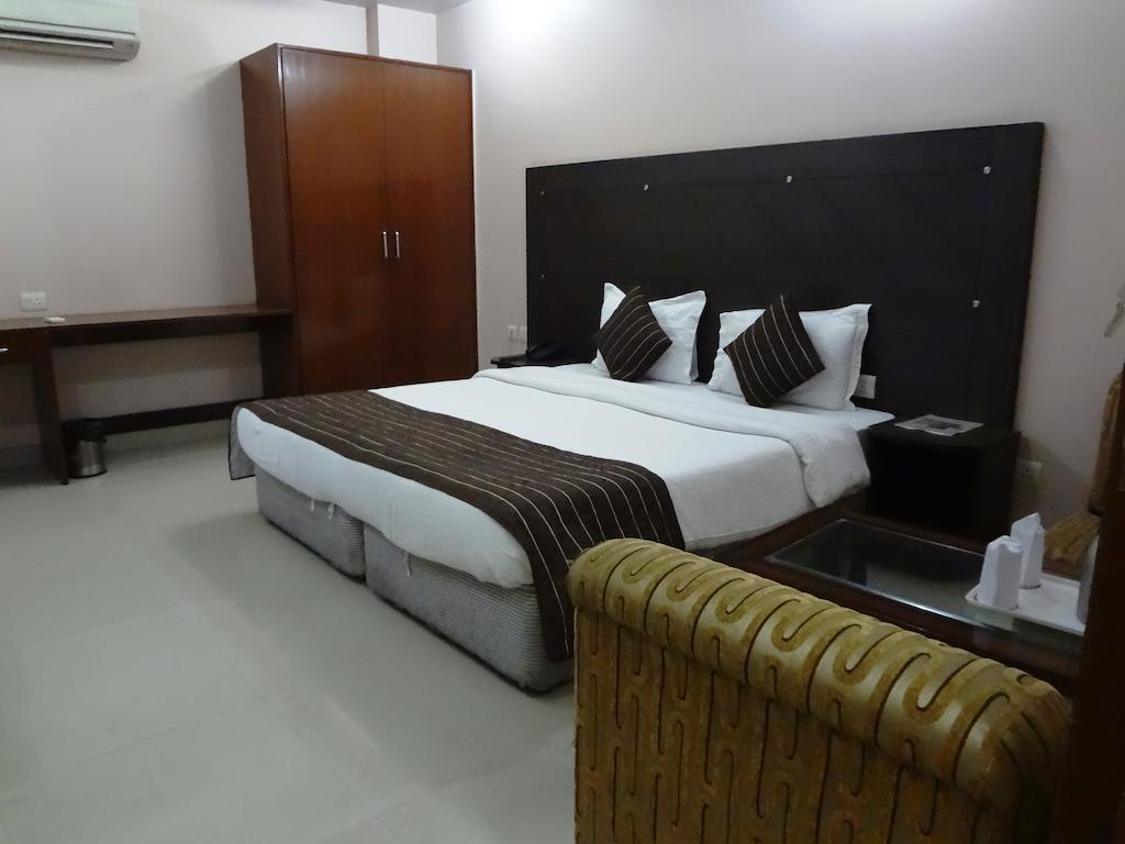 Hotel Kyron Delhi  Værelse billede