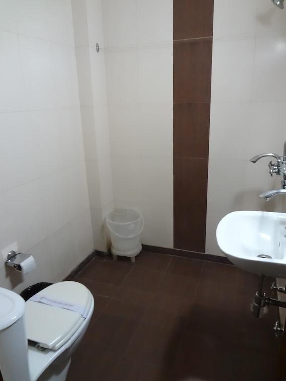 Hotel Kyron Delhi  Værelse billede