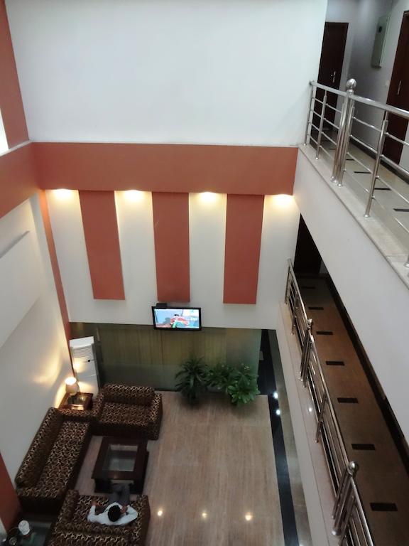 Hotel Kyron Delhi  Eksteriør billede